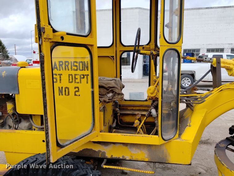 image for item DN6401 1955 Galion 503  rigid frame motor grader