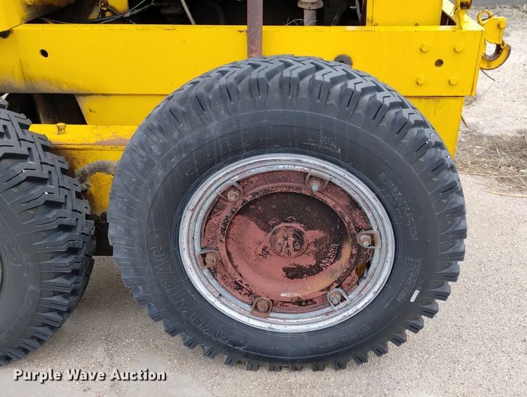 image for item DN6401 1955 Galion 503  rigid frame motor grader