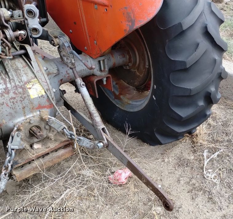 image for item DN6402 Massey Ferguson 135  tractor