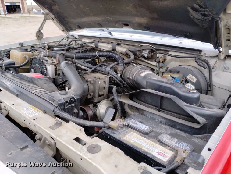 image for item DN6403 1996 Ford F350 XLT  ambulance