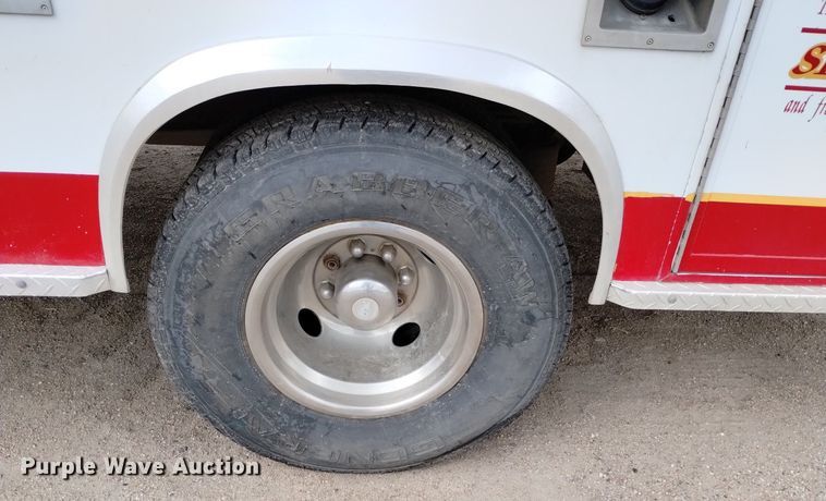 image for item DN6403 1996 Ford F350 XLT  ambulance