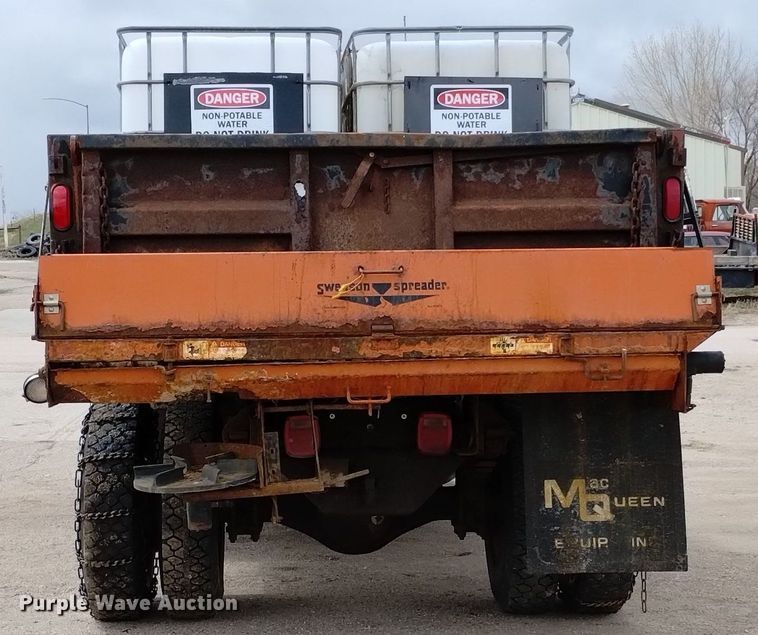 image for item DN6404 1994 Chevrolet Kodiak  dump truck