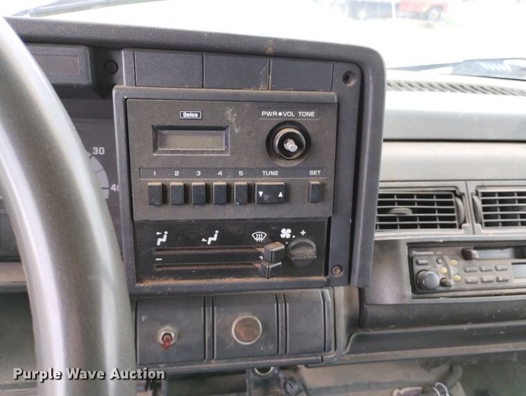 image for item DN6404 1994 Chevrolet Kodiak  dump truck