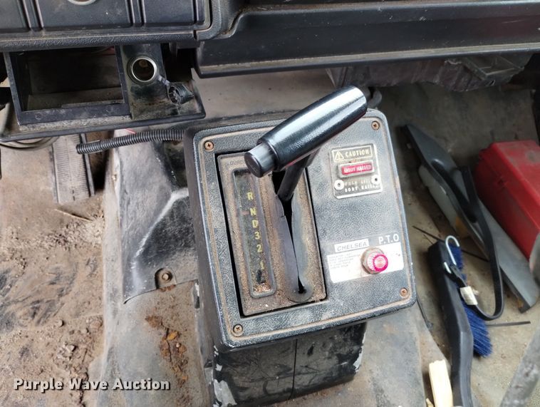 image for item DN6404 1994 Chevrolet Kodiak  dump truck