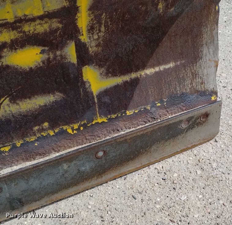 image for item DN6404 1994 Chevrolet Kodiak  dump truck