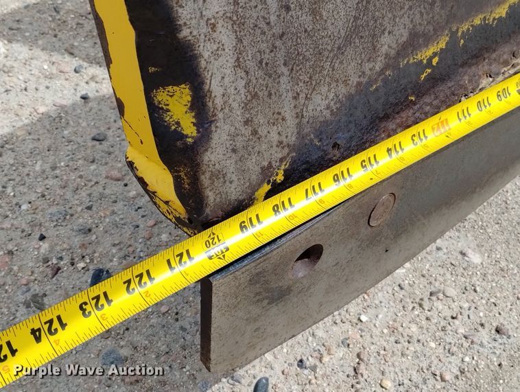 image for item DN6404 1994 Chevrolet Kodiak  dump truck