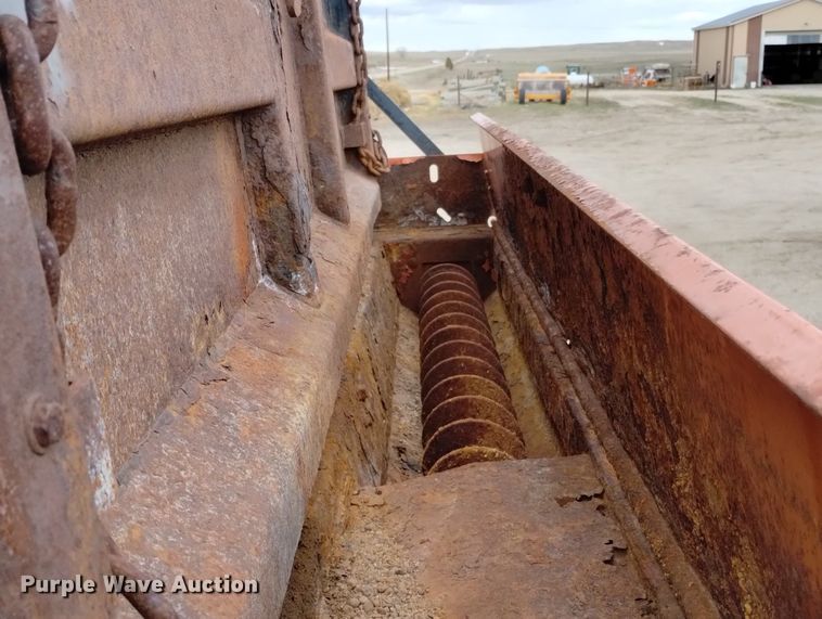 image for item DN6404 1994 Chevrolet Kodiak  dump truck