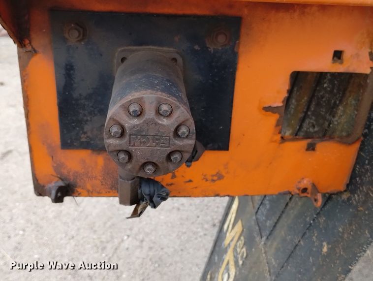 image for item DN6404 1994 Chevrolet Kodiak  dump truck