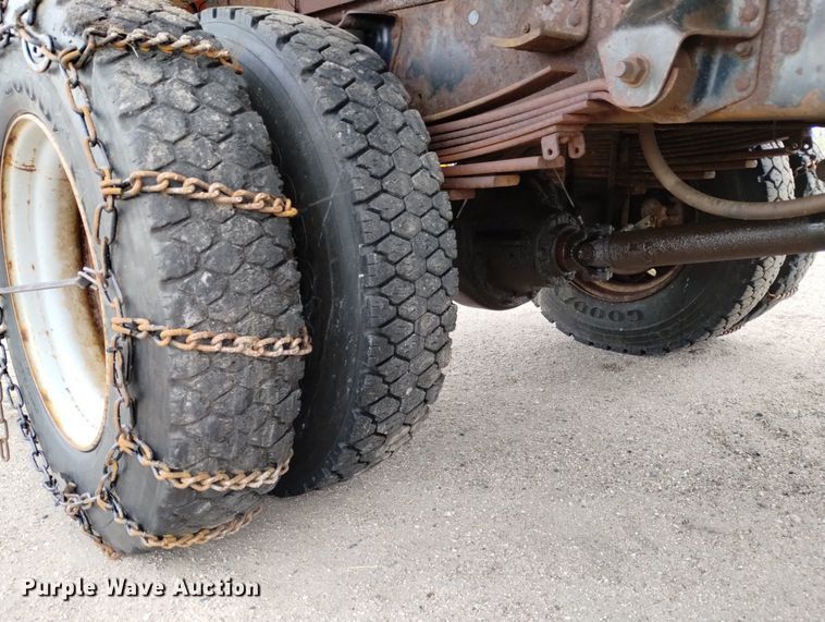 image for item DN6404 1994 Chevrolet Kodiak  dump truck