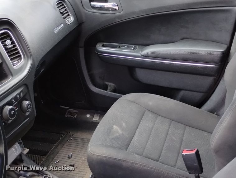 image for item DN6408 2013 Dodge Charger Police