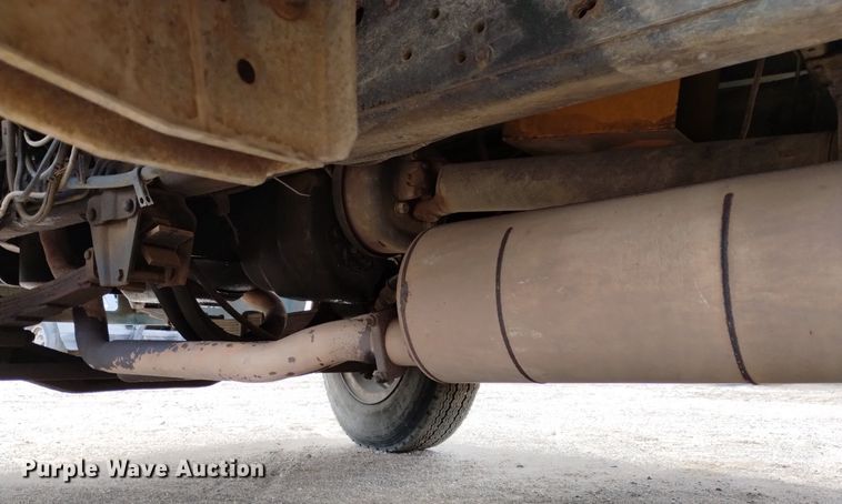 image for item DN6410 1981 Ford F700  bucket truck