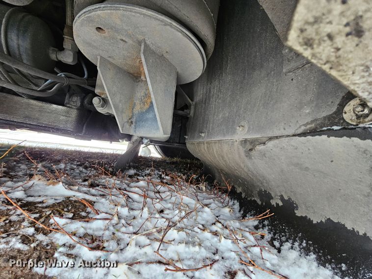 image for item DO4221 2006 Gillig G29B102N4  transit bus