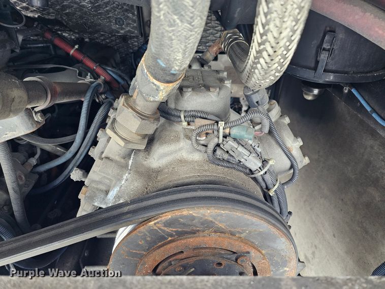 image for item DO4221 2006 Gillig G29B102N4  transit bus