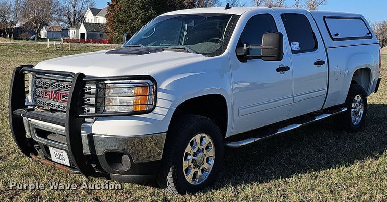 image for item DO4287 2013 GMC Sierra 2500 SLE  Crew Cab pickup truck