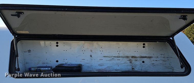 image for item DO4287 2013 GMC Sierra 2500 SLE  Crew Cab pickup truck