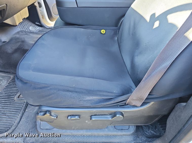 image for item DO4287 2013 GMC Sierra 2500 SLE  Crew Cab pickup truck