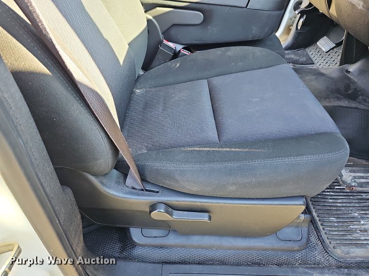 image for item DO4287 2013 GMC Sierra 2500 SLE  Crew Cab pickup truck