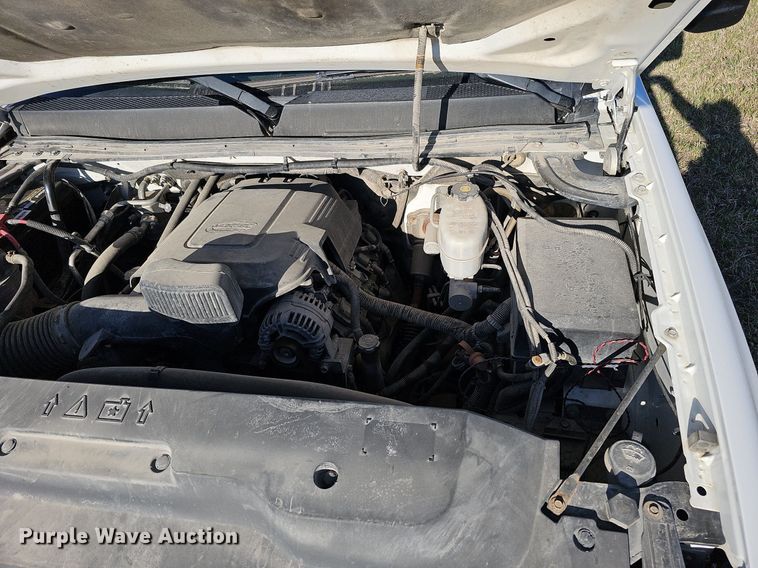 image for item DO4287 2013 GMC Sierra 2500 SLE  Crew Cab pickup truck