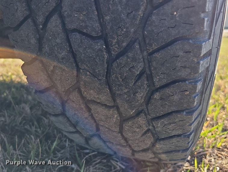 image for item DO4287 2013 GMC Sierra 2500 SLE  Crew Cab pickup truck