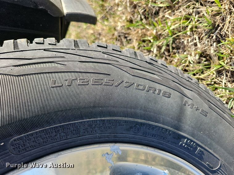 image for item DO4287 2013 GMC Sierra 2500 SLE  Crew Cab pickup truck