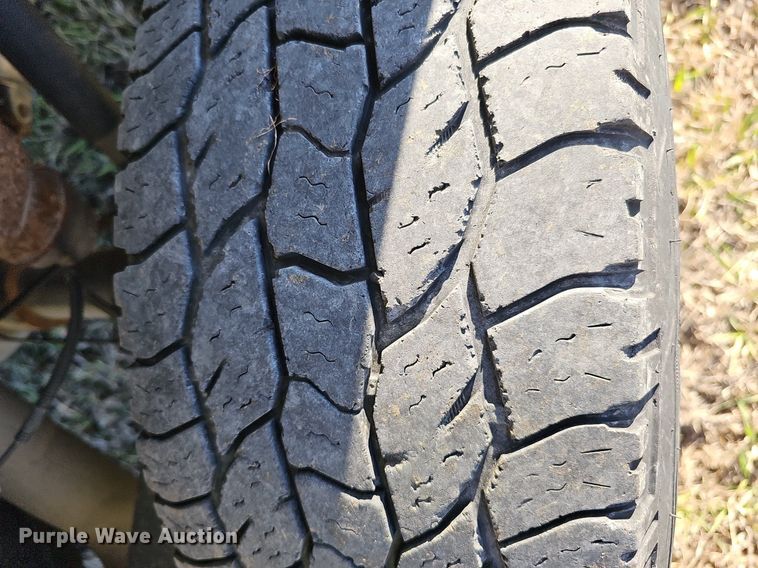 image for item DO4287 2013 GMC Sierra 2500 SLE  Crew Cab pickup truck