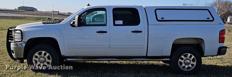 image for item DO4288 2013 Chevrolet Silverado 2500HD LT  Crew Cab pickup truck
