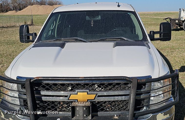 image for item DO4288 2013 Chevrolet Silverado 2500HD LT  Crew Cab pickup truck