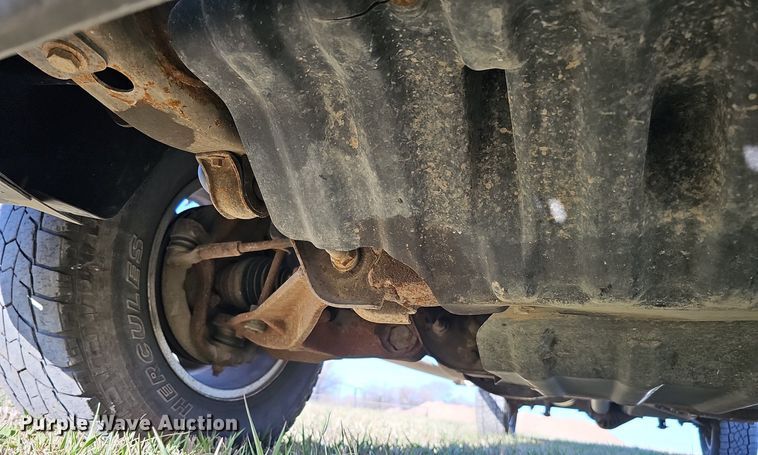 image for item DO4288 2013 Chevrolet Silverado 2500HD LT  Crew Cab pickup truck