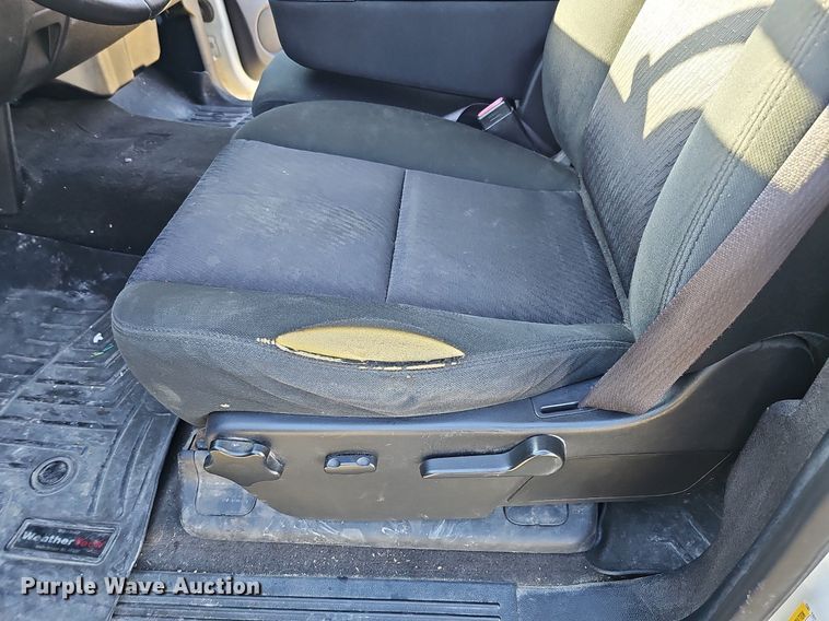 image for item DO4288 2013 Chevrolet Silverado 2500HD LT  Crew Cab pickup truck