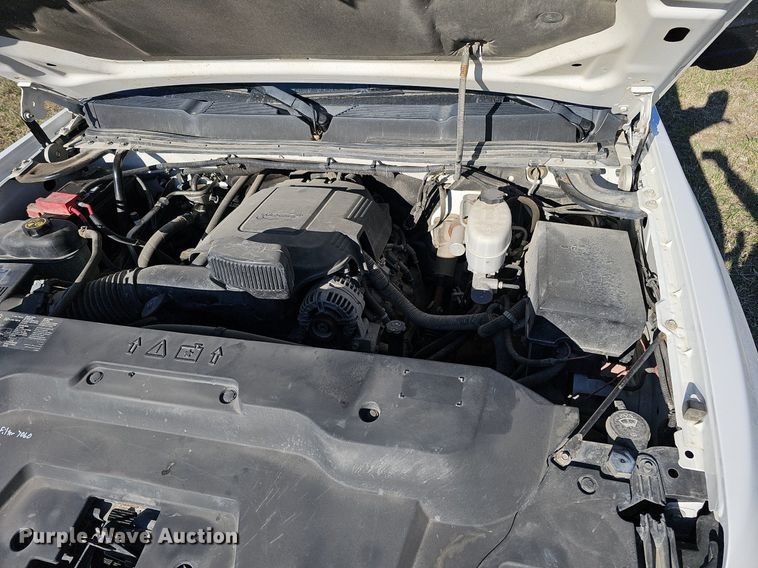 image for item DO4288 2013 Chevrolet Silverado 2500HD LT  Crew Cab pickup truck