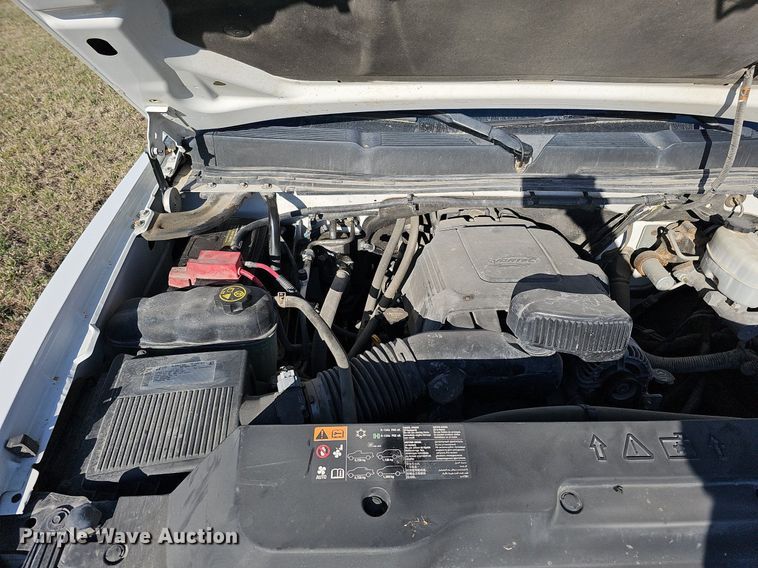 image for item DO4288 2013 Chevrolet Silverado 2500HD LT  Crew Cab pickup truck