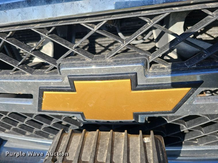 image for item DO4288 2013 Chevrolet Silverado 2500HD LT  Crew Cab pickup truck