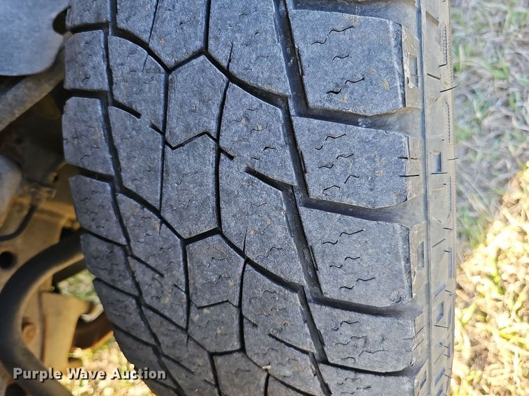 image for item DO4288 2013 Chevrolet Silverado 2500HD LT  Crew Cab pickup truck