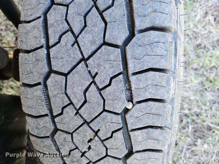 image for item DO4288 2013 Chevrolet Silverado 2500HD LT  Crew Cab pickup truck