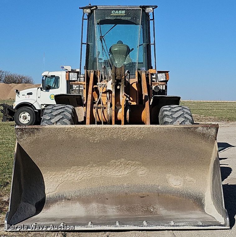 image for item DO4289 2006 Case 621D  wheel loader