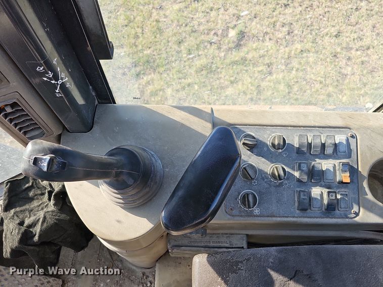 image for item DO4289 2006 Case 621D  wheel loader