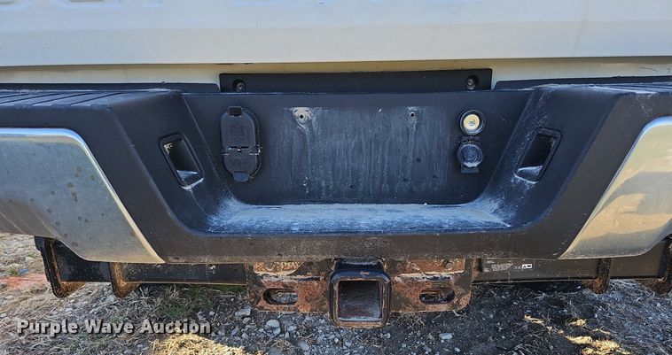 image for item DO4290 2017 Ford F250 Super Duty XLT  pickup truck