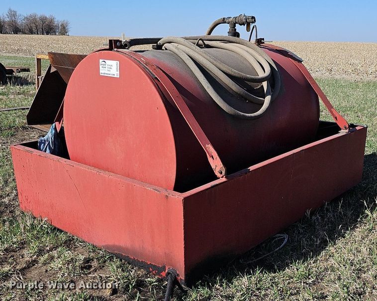image for item DO4293 Waste oil tank and containment pit