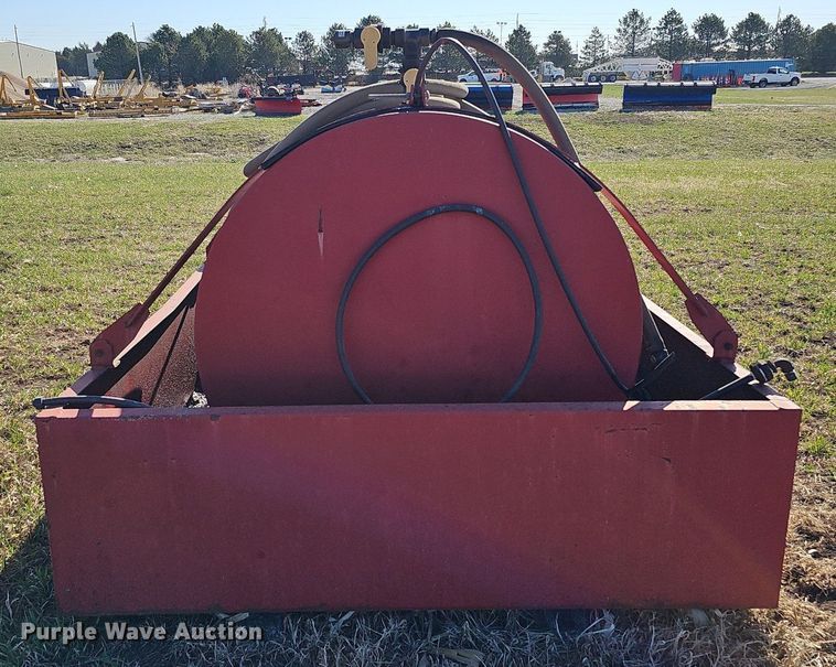 image for item DO4293 Waste oil tank and containment pit