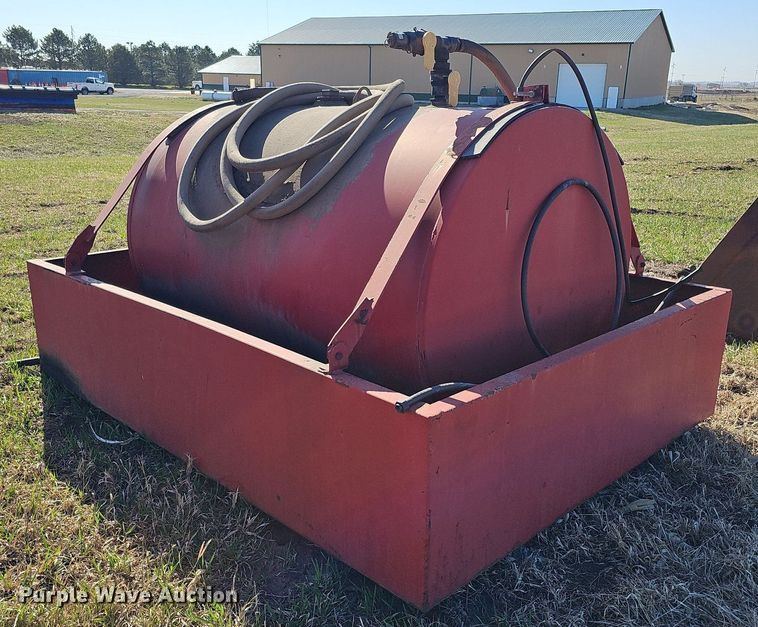 image for item DO4293 Waste oil tank and containment pit