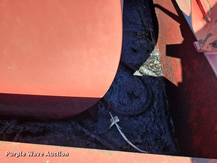 image for item DO4293 Waste oil tank and containment pit