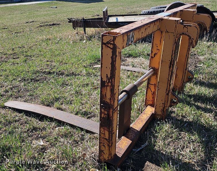 image for item DO4295 59.5" L wheel loader forks