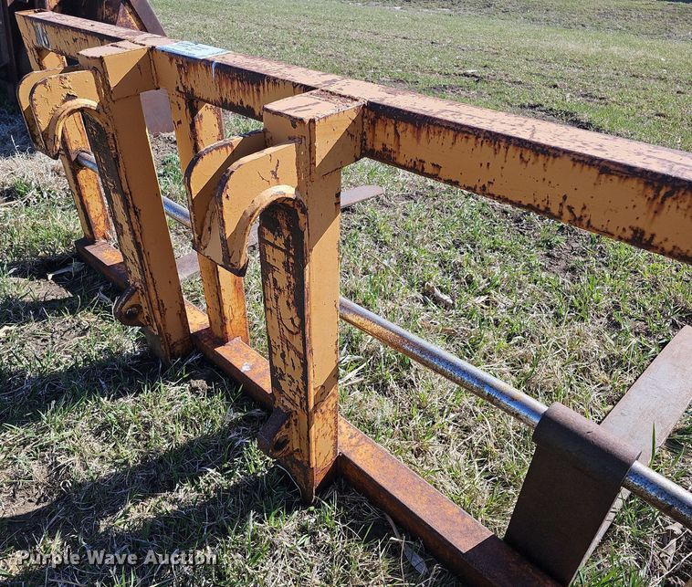 image for item DO4295 59.5" L wheel loader forks