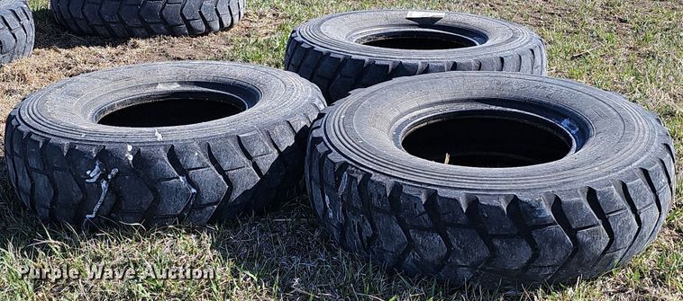 image for item DO4297 (3) Bridgestone 14.00R24 tires