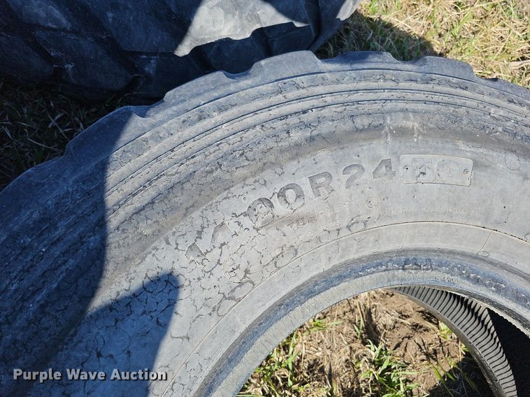 image for item DO4297 (3) Bridgestone 14.00R24 tires