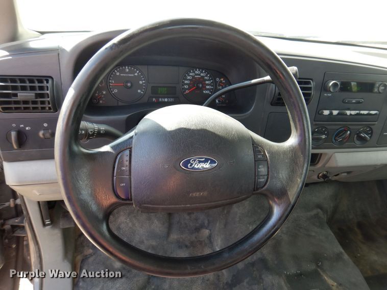 image for item DP0349 2005 Ford F250 Super Duty XL  SuperCab pickup truck