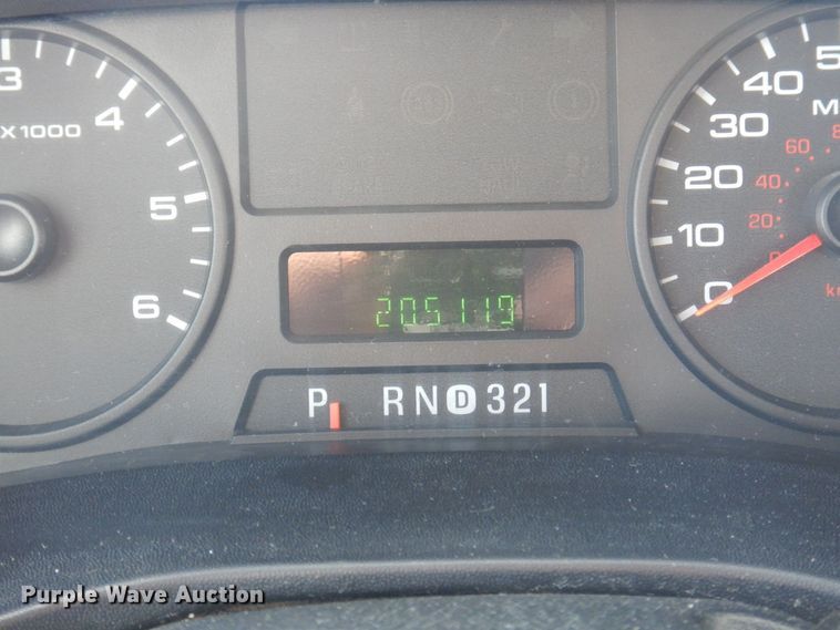 image for item DP0349 2005 Ford F250 Super Duty XL  SuperCab pickup truck