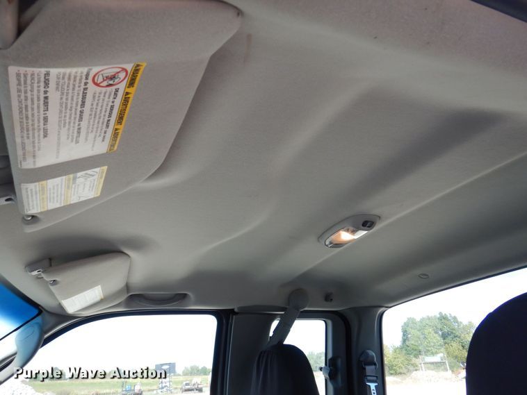 image for item DP0349 2005 Ford F250 Super Duty XL  SuperCab pickup truck