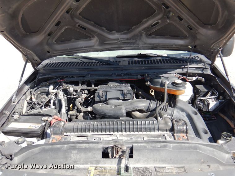 image for item DP0349 2005 Ford F250 Super Duty XL  SuperCab pickup truck