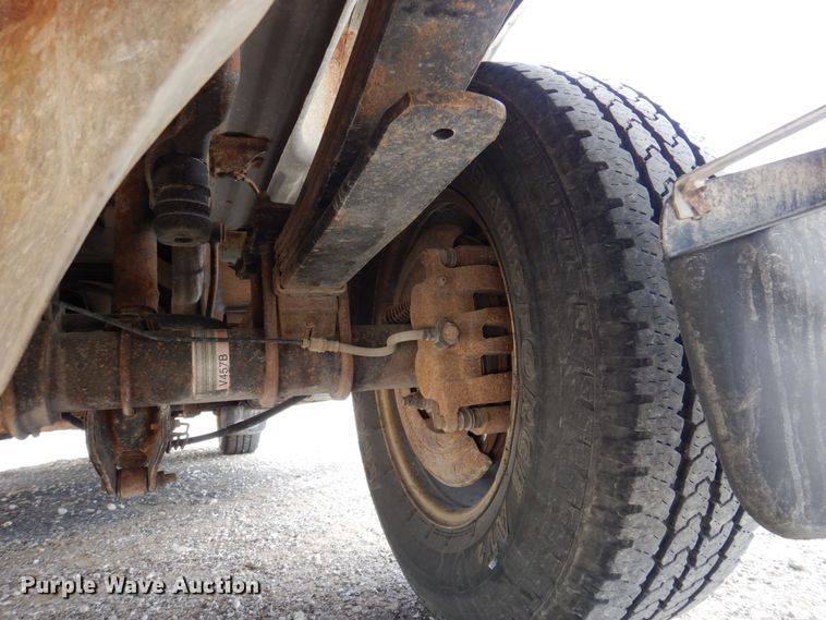 image for item DP0349 2005 Ford F250 Super Duty XL  SuperCab pickup truck